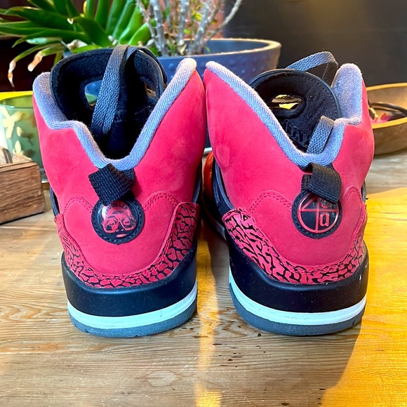 Jordan Spizike El Toro Bravo size 12 - Picture 4 of 6